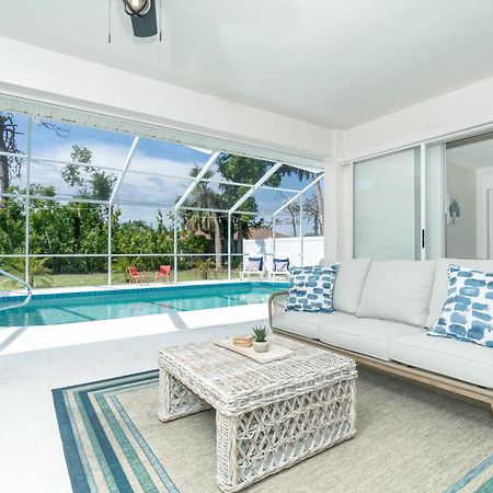 Beautiful Spacious Home! Close To Beaches - Heated Private Pool 恩格尔伍德 外观 照片