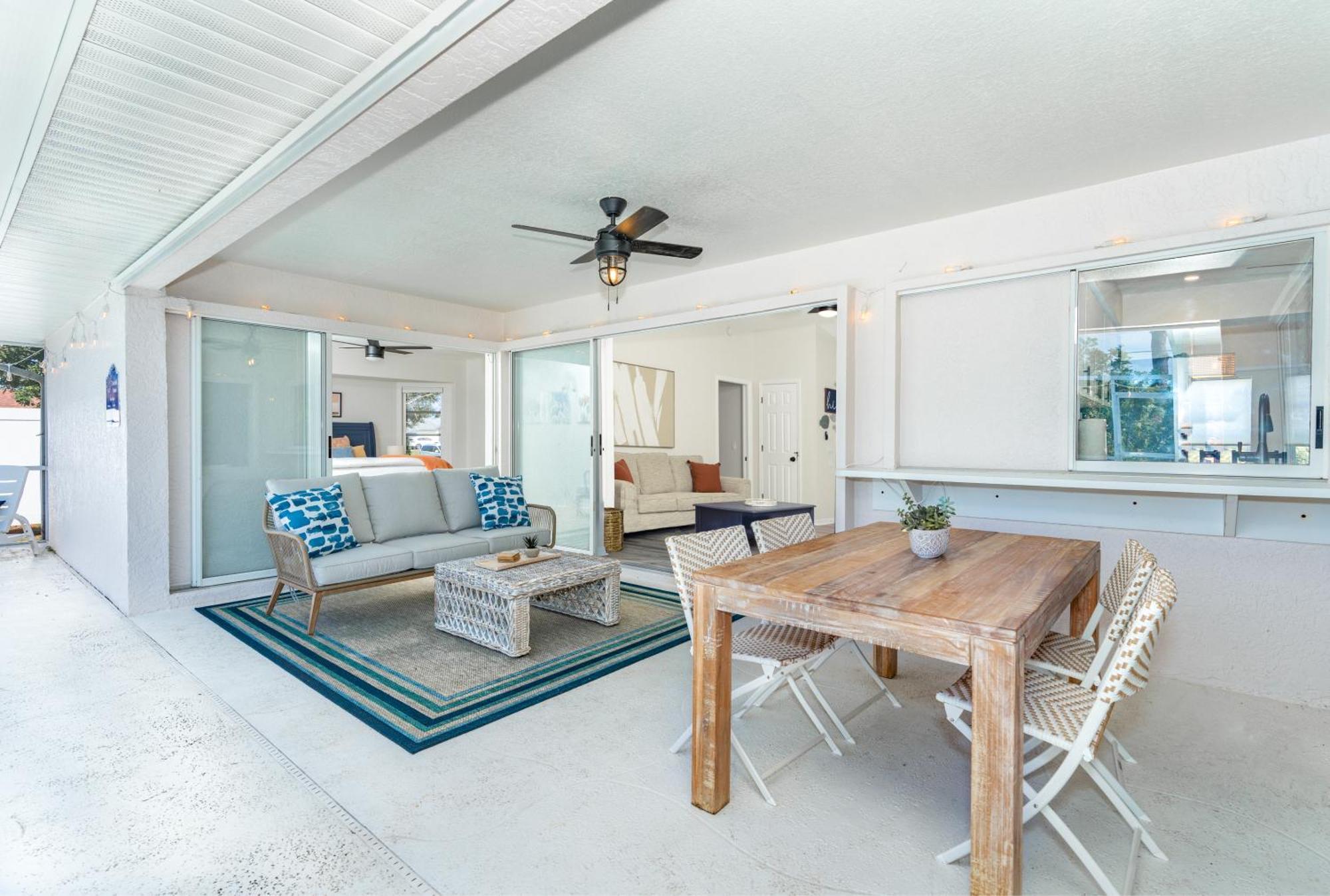 Beautiful Spacious Home! Close To Beaches - Heated Private Pool 恩格尔伍德 外观 照片