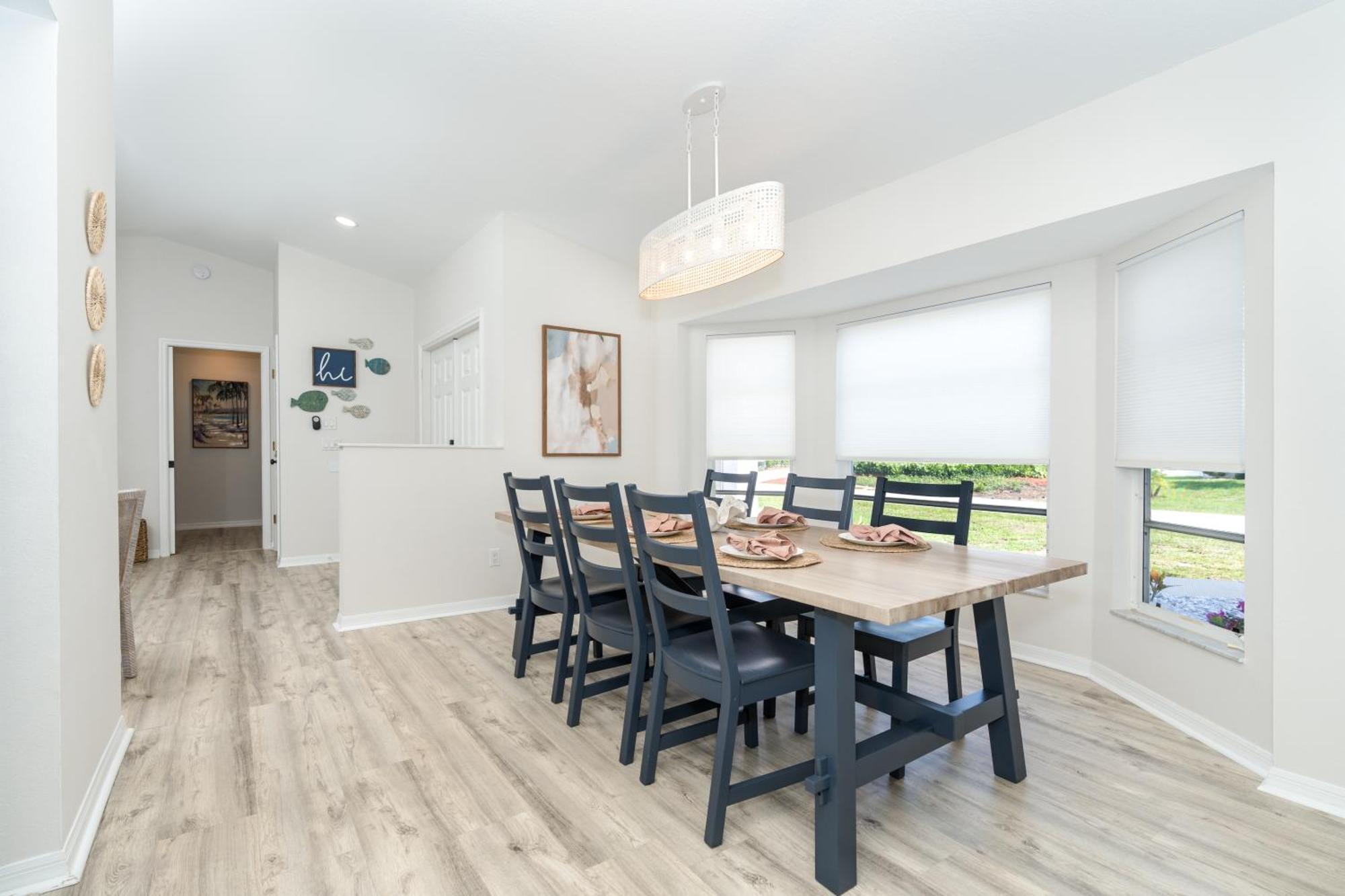 Beautiful Spacious Home! Close To Beaches - Heated Private Pool 恩格尔伍德 外观 照片