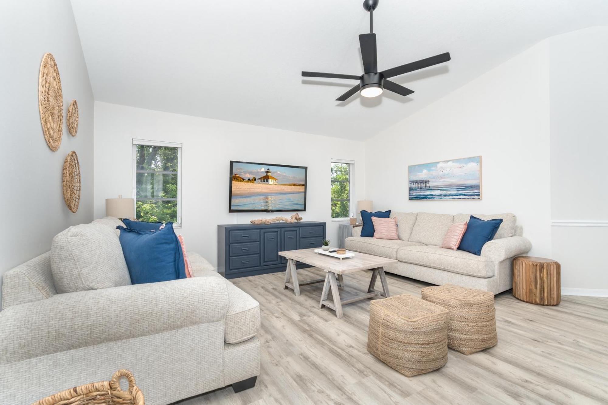 Beautiful Spacious Home! Close To Beaches - Heated Private Pool 恩格尔伍德 外观 照片