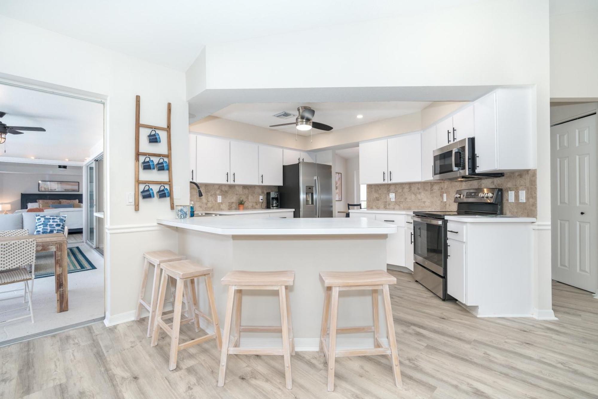 Beautiful Spacious Home! Close To Beaches - Heated Private Pool 恩格尔伍德 外观 照片